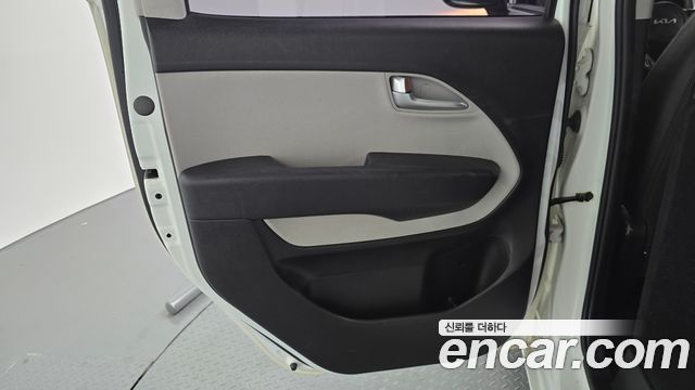 Kia RAY 2022 — photo 15