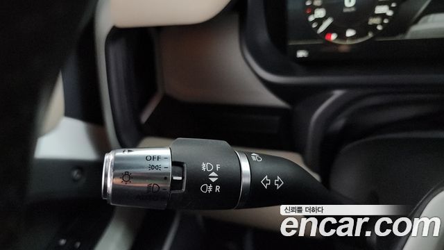Land Rover Defender 2022 — photo 29