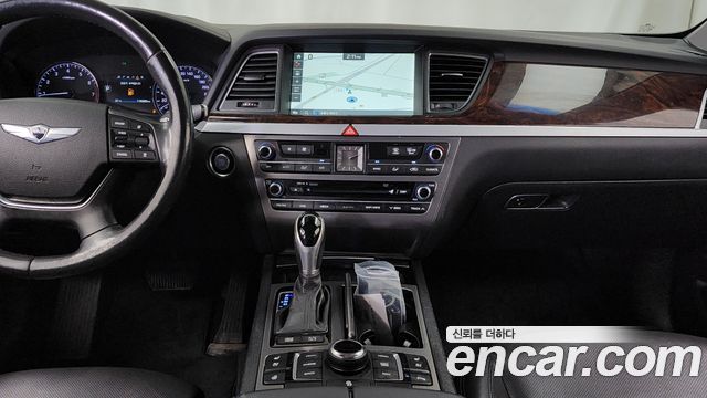 Hyundai Genesis 2014 — photo 20
