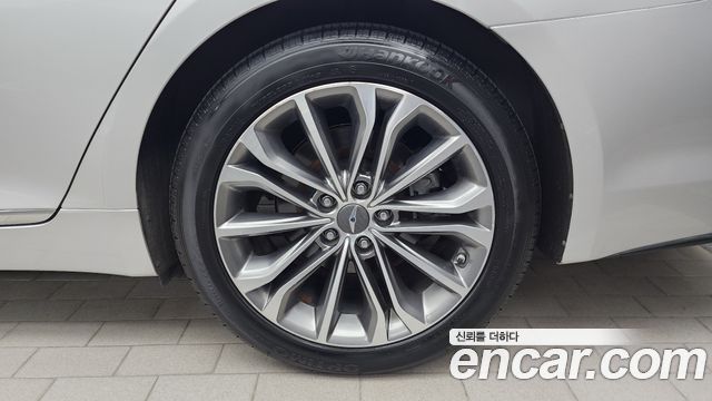 Hyundai Genesis 2014 — photo 7