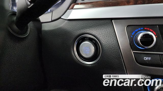 Hyundai Genesis 2014 — photo 27