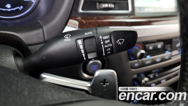 Hyundai Genesis 2014 — photo 29