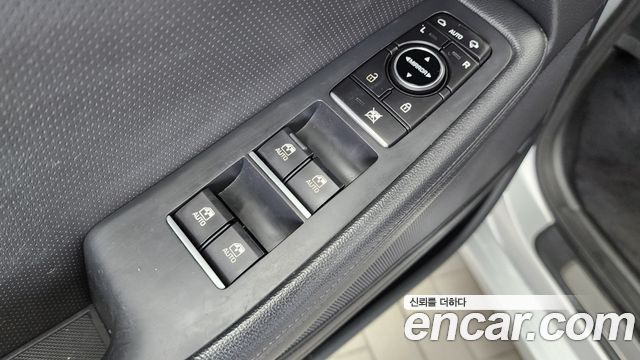 Hyundai Genesis 2014 — photo 30