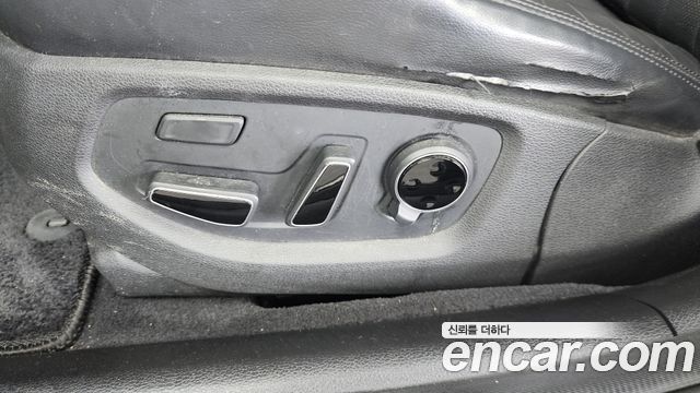 Hyundai Genesis 2014 — photo 31