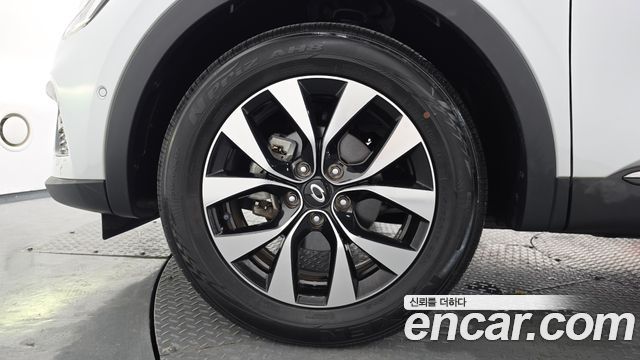 Renault Korea XM3 2023 — photo 5