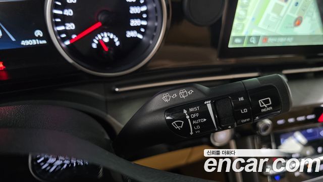 Kia Canival 2023 — photo 16