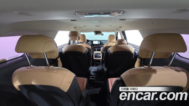 Kia Canival 2023 — photo 20