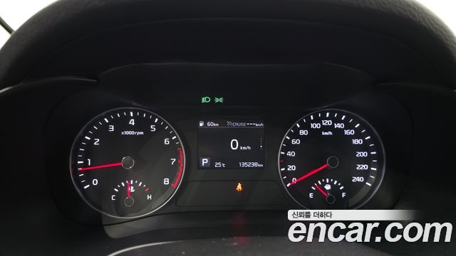 Kia K3 2019 — photo 8