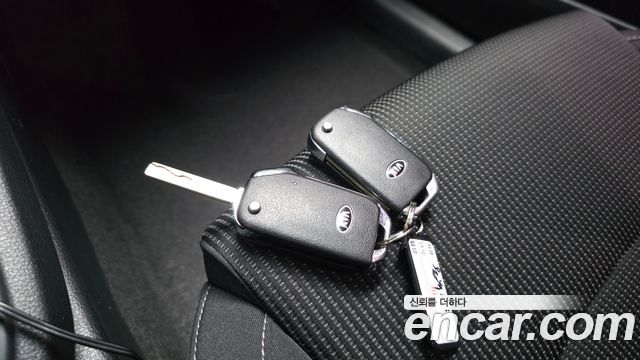 Kia K3 2019 — photo 20