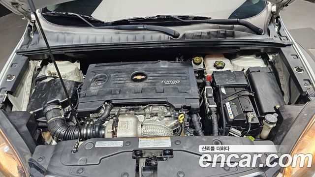 Chevrolet Korea Orlando 2014 — photo 6