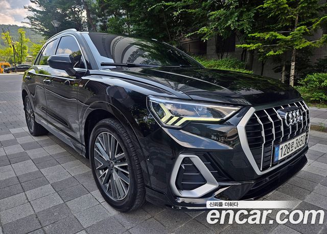 Audi Q3 2022 — photo 8