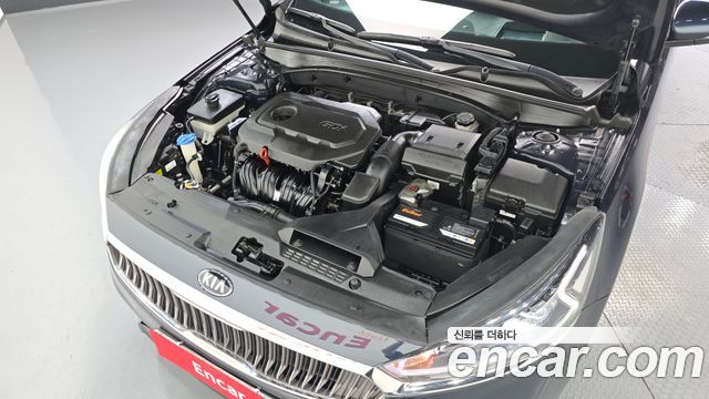 Kia K7 2016 — photo 6