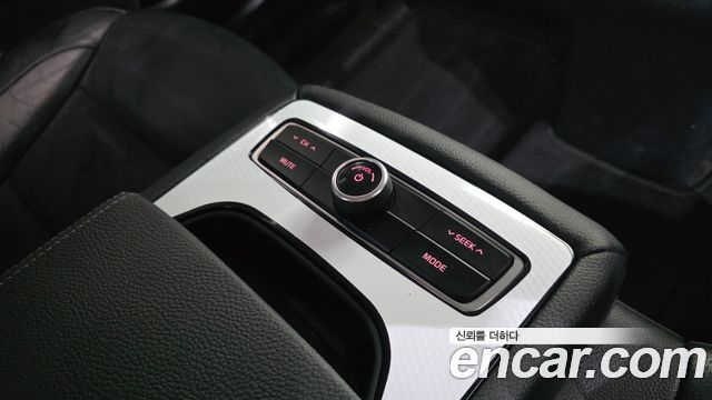 Kia K7 2016 — photo 35