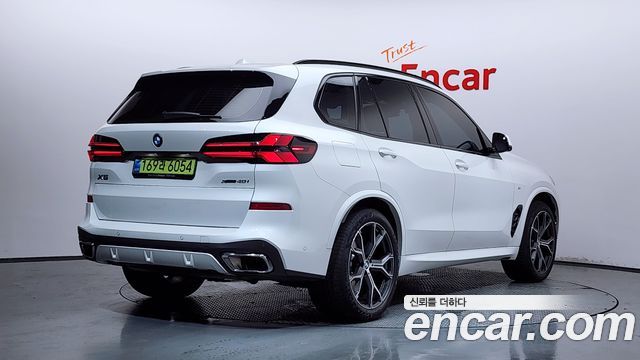BMW X5 2025 — photo 2