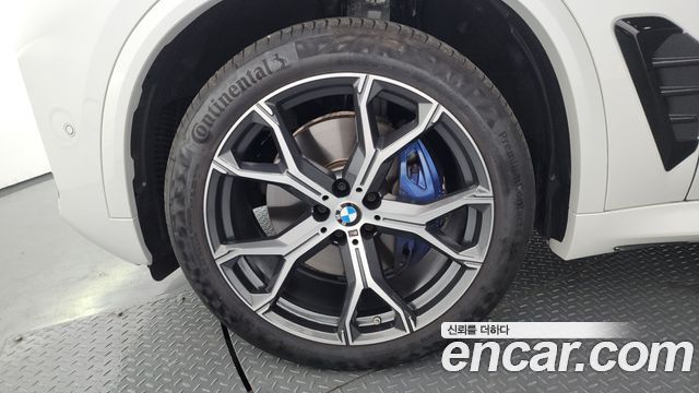 BMW X5 2025 — photo 5