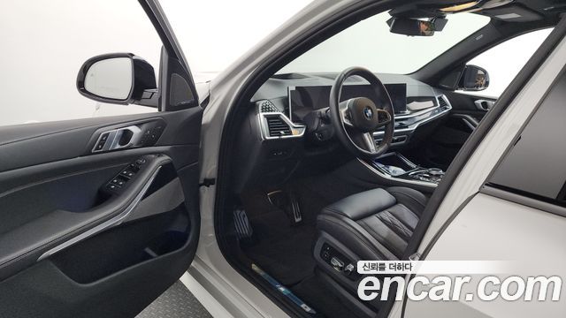 BMW X5 2025 — photo 10