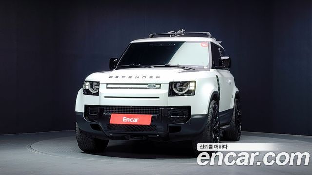 Land Rover Defender 2022 — photo 3