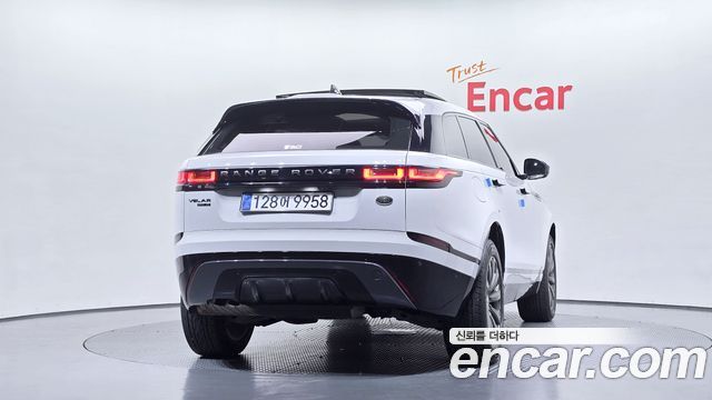 Land Rover Range Rover Velar 2018 — photo 4