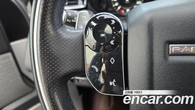 Land Rover Range Rover Velar 2018 — photo 22