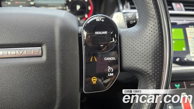 Land Rover Range Rover Velar 2018 — photo 23