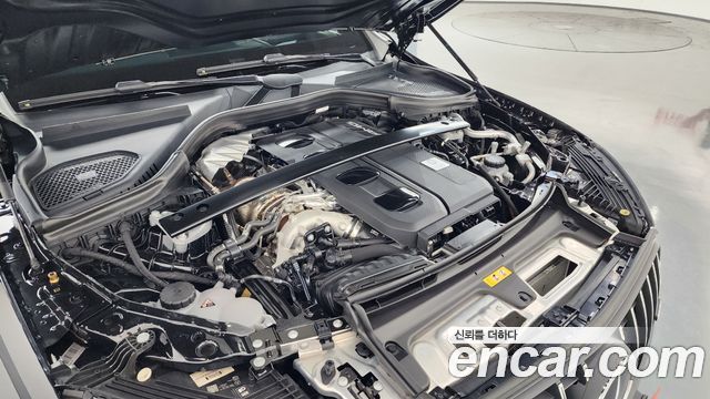 Mercedes-Benz GLC-Class 2025 — photo 6