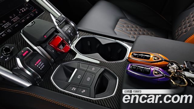 Lamborghini Urus 2024 — photo 12