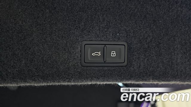 Lamborghini Urus 2024 — photo 22