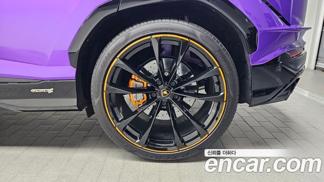 Lamborghini Urus 2024 — photo 7