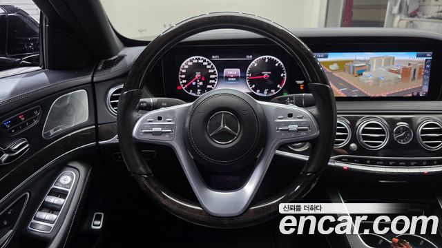Mercedes-Benz S-Class 2018 — photo 19