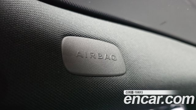 Mercedes-Benz S-Class 2018 — photo 34