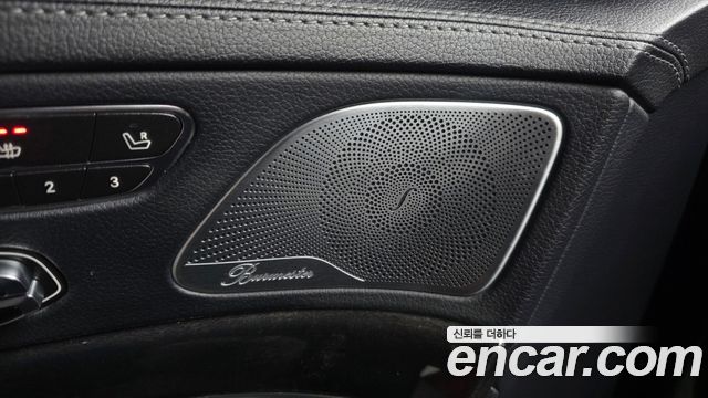 Mercedes-Benz S-Class 2018 — photo 36