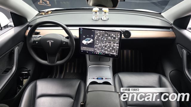 Tesla Model Y 2021 — photo 7