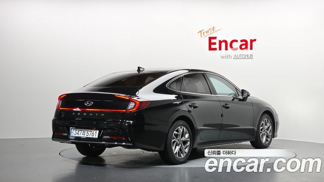 Hyundai Sonata 2022 — photo 2