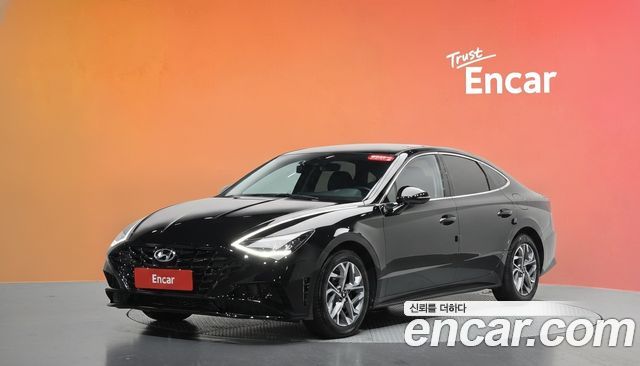 Hyundai Sonata 2022 — photo 1