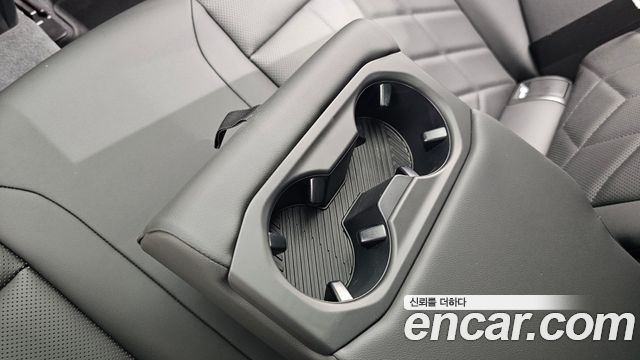BMW 5-Series 2026 — photo 27