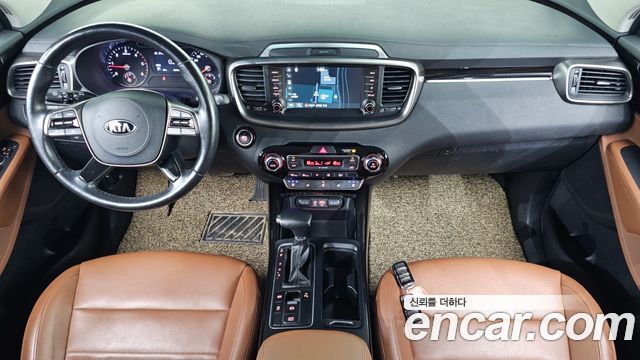 Kia Sorento 2018 — photo 10