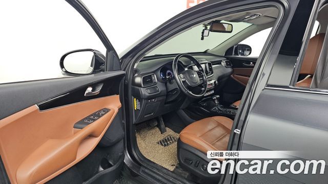 Kia Sorento 2018 — photo 13