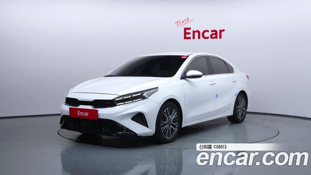 Kia K3 2022 — photo 1