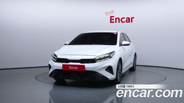 Kia K3 2022 — photo 3