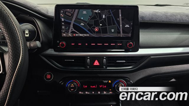 Kia K3 2022 — photo 18