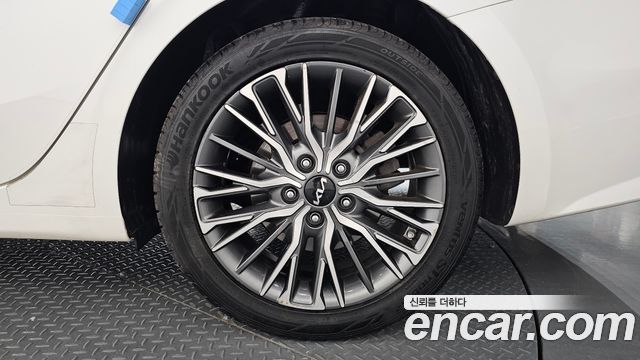 Kia K3 2022 — photo 7
