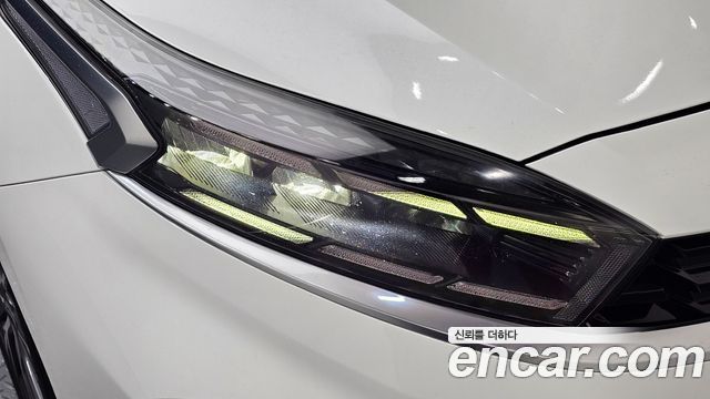 Kia K3 2022 — photo 8