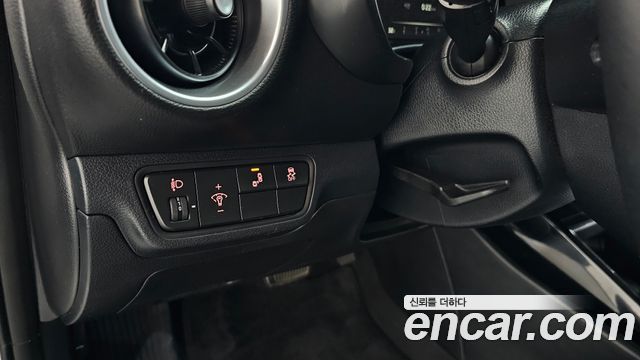 Kia K3 2022 — photo 27