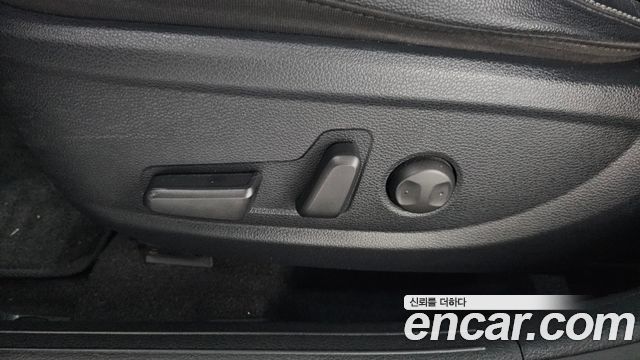Kia K3 2022 — photo 31