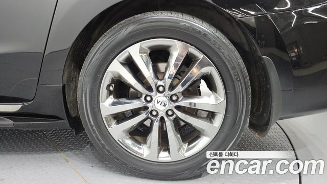 Kia Canival 2016 — photo 7