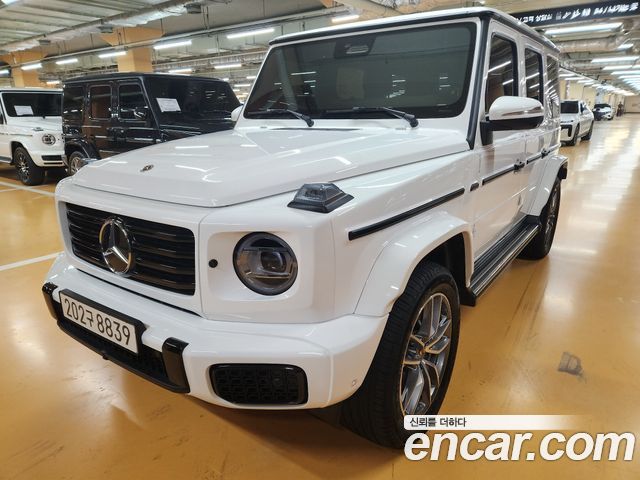 Mercedes-Benz G-Class 2025 — photo 2