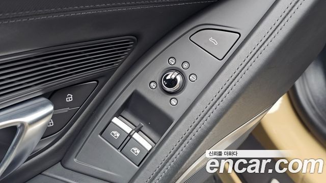 Audi R8 2017 — photo 25
