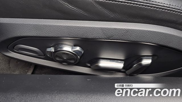 Audi R8 2017 — photo 26