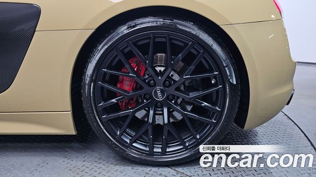Audi R8 2017 — photo 7