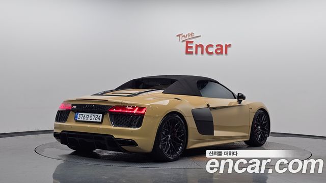 Audi R8 2017 — photo 31